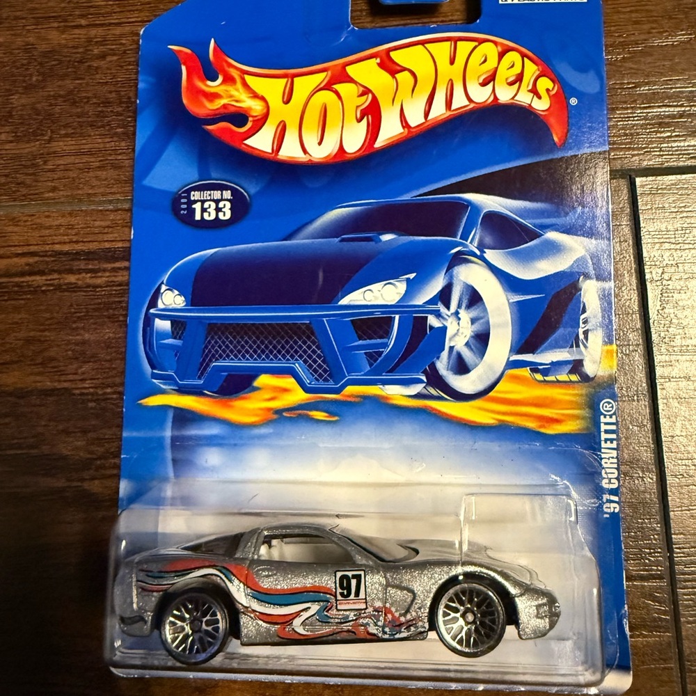 Hot Wheels 97 Corvette Toy Car - Silver and Red 2001 First Choice Rare